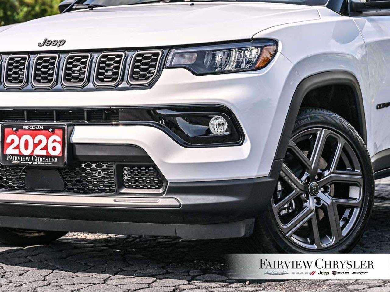 2026 Jeep Compass Limited 4x4 LIMITED ALTITUDE   BLIND SPOT   CARPLAY   ADAPTIVE CRUISE CONTROL   BACK UP CAMERA   UCONNECT 5 Photo