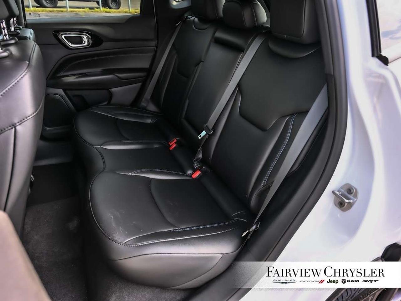 2026 Jeep Compass Limited 4x4 LIMITED ALTITUDE   BLIND SPOT   CARPLAY   ADAPTIVE CRUISE CONTROL   BACK UP CAMERA   UCONNECT 5 Photo