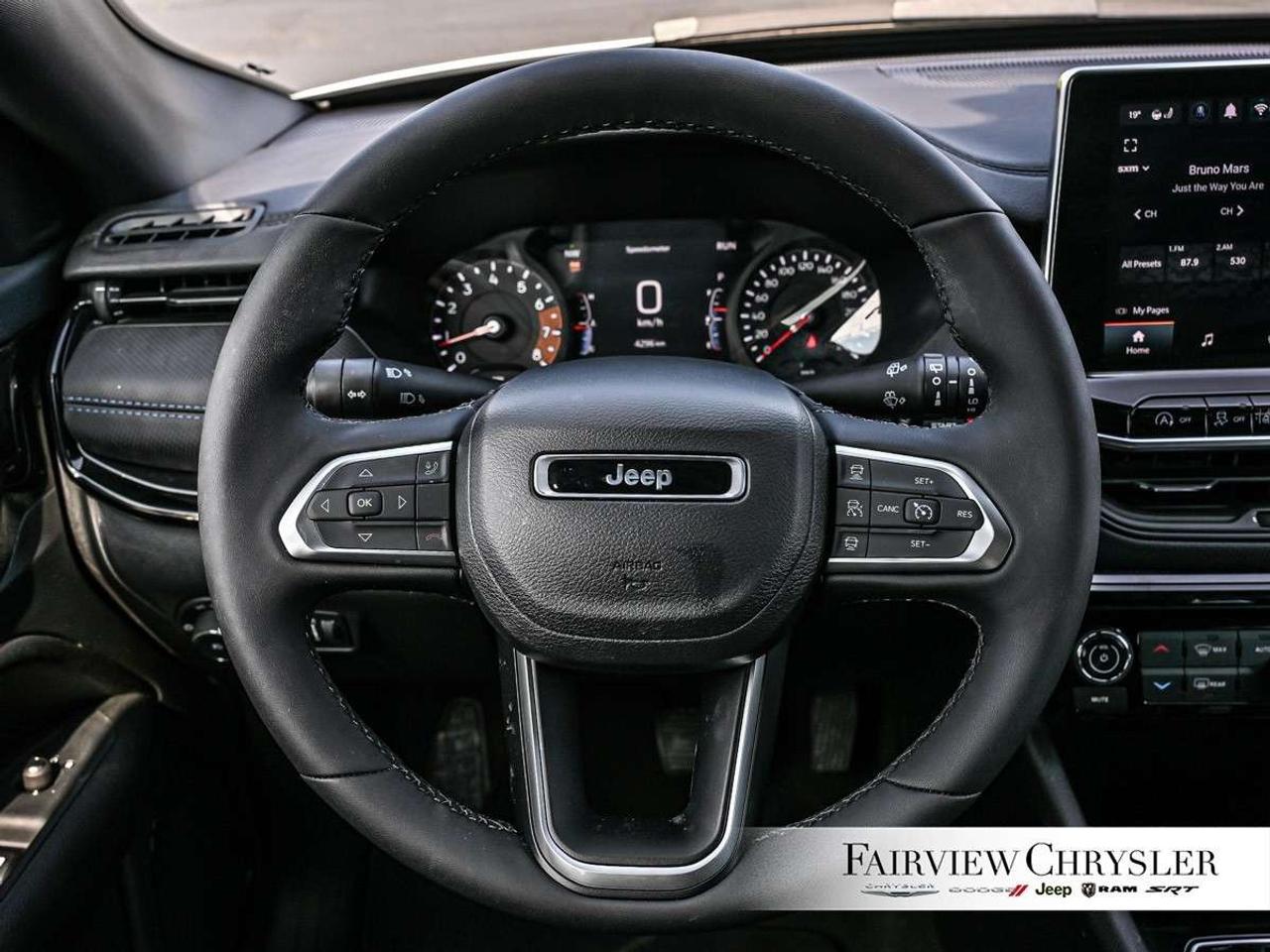 2026 Jeep Compass Limited 4x4 LIMITED ALTITUDE   BLIND SPOT   CARPLAY   ADAPTIVE CRUISE CONTROL   BACK UP CAMERA   UCONNECT 5 Photo