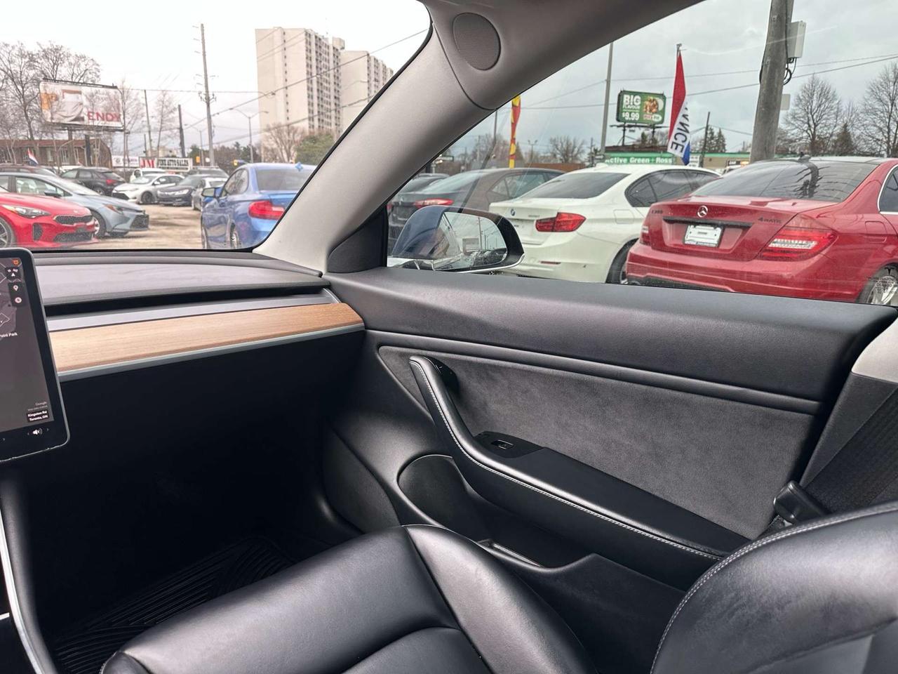 2019 Tesla Model 3 Standard Range Photo