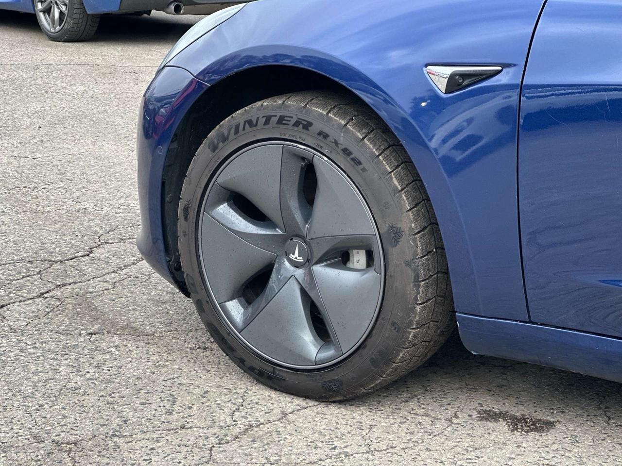 2019 Tesla Model 3 Standard Range Photo