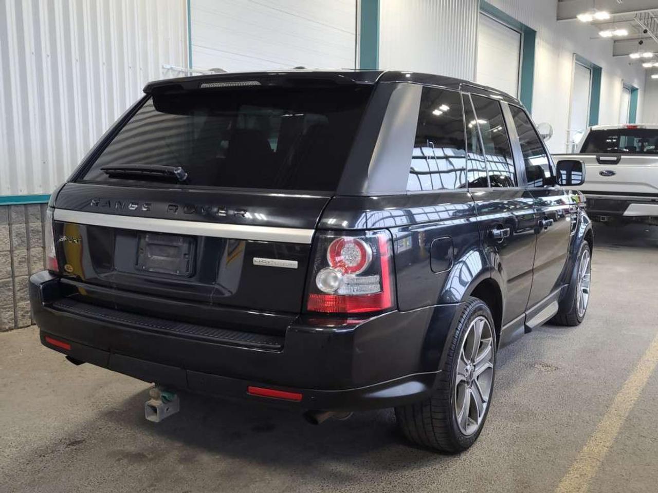 2012 Land Rover Range Rover Sport 4WD 4dr HSE Photo