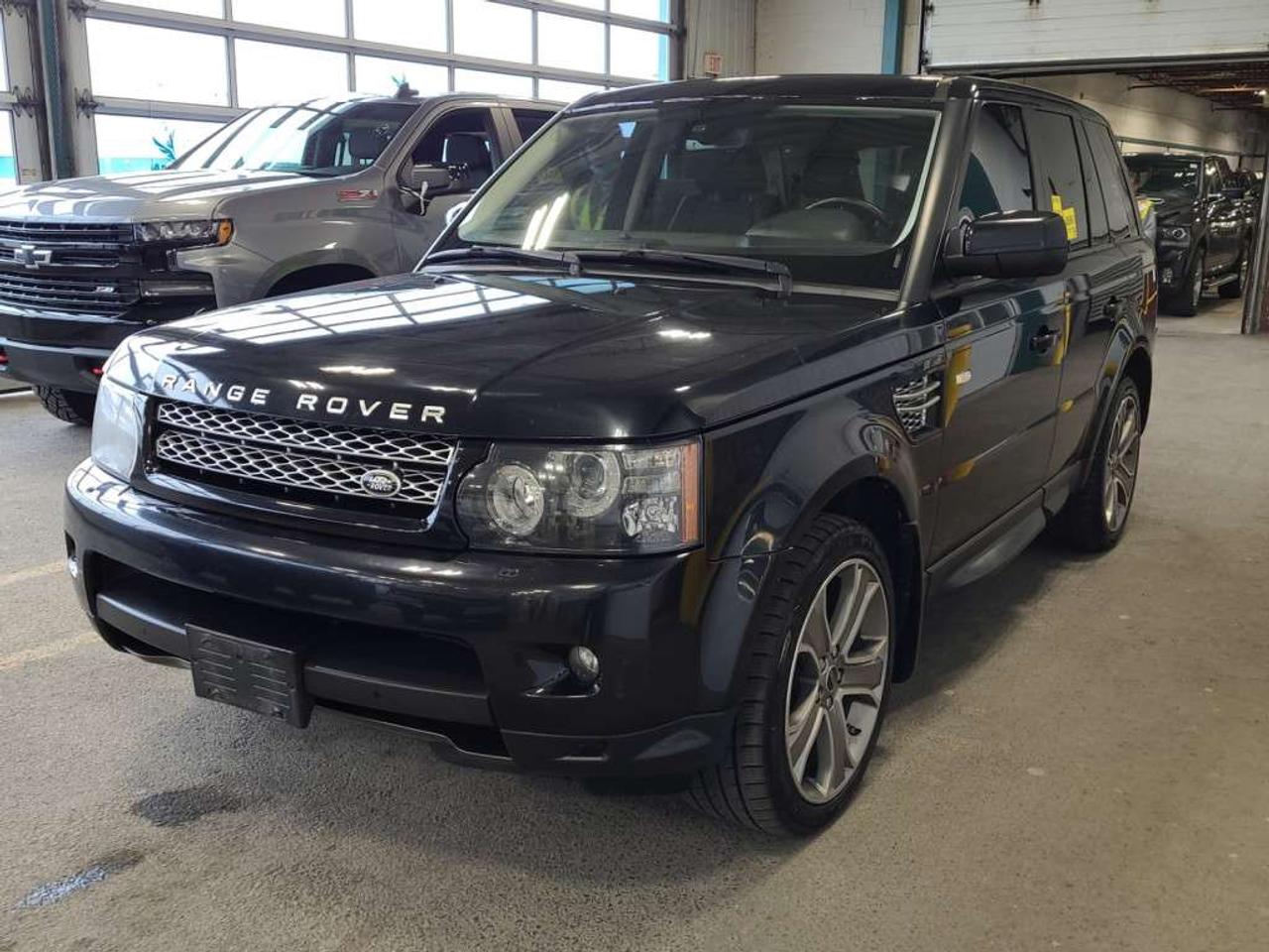 2012 Land Rover Range Rover Sport 4WD 4dr HSE Photo