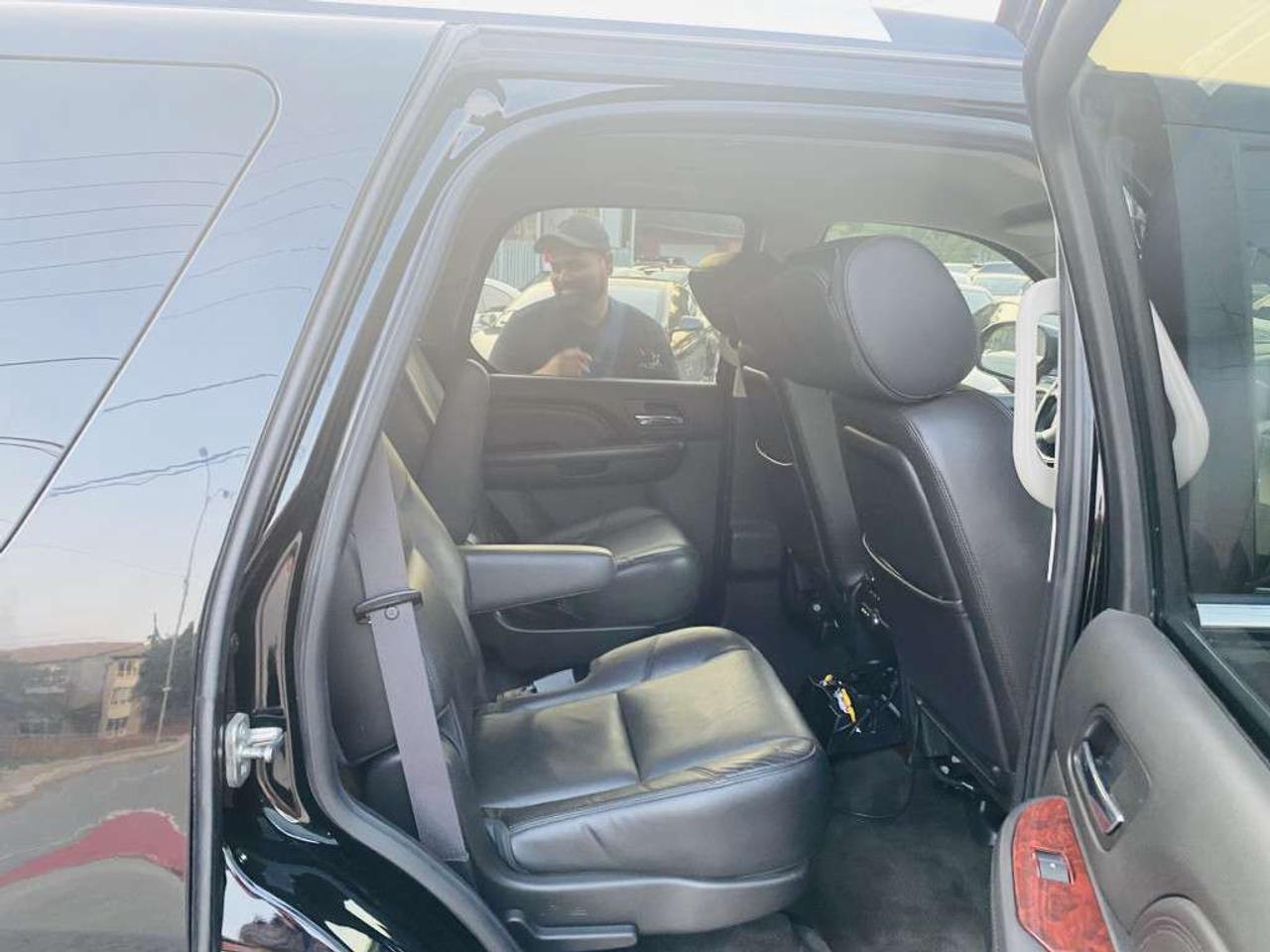 2013 Cadillac Escalade AWD 4dr Base Photo