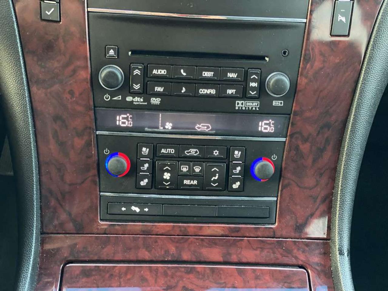 2013 Cadillac Escalade AWD 4dr Base Photo