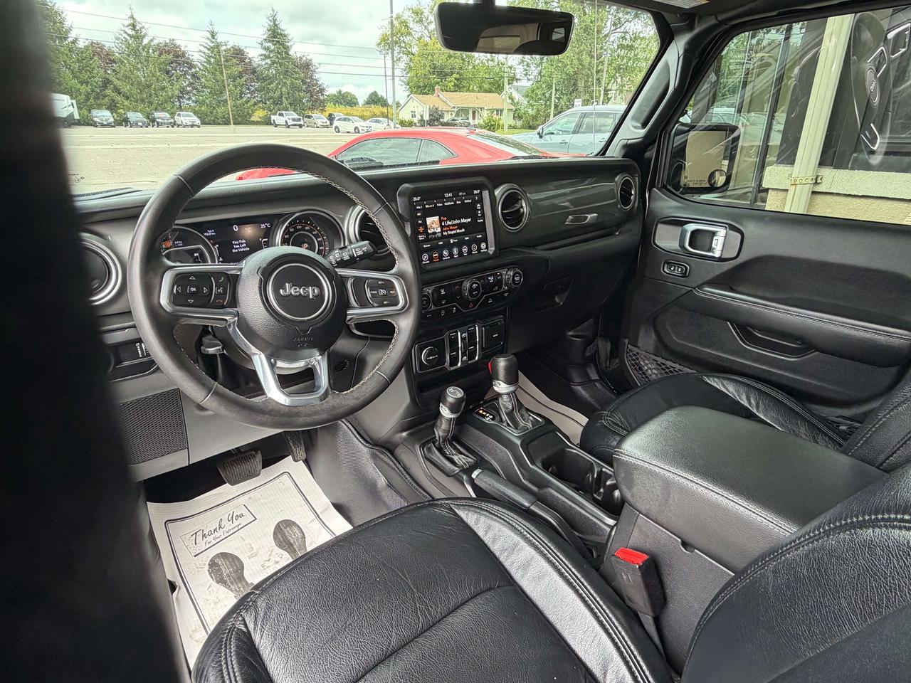 2023 Jeep Wrangler SAHARA/4X4/LEATHER/BACK UP CAM/CALL PICTON Photo