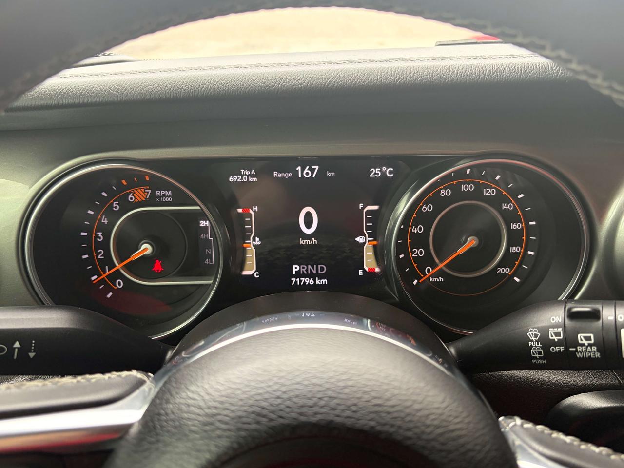 2023 Jeep Wrangler SAHARA/4X4/LEATHER/BACK UP CAM/CALL PICTON Photo