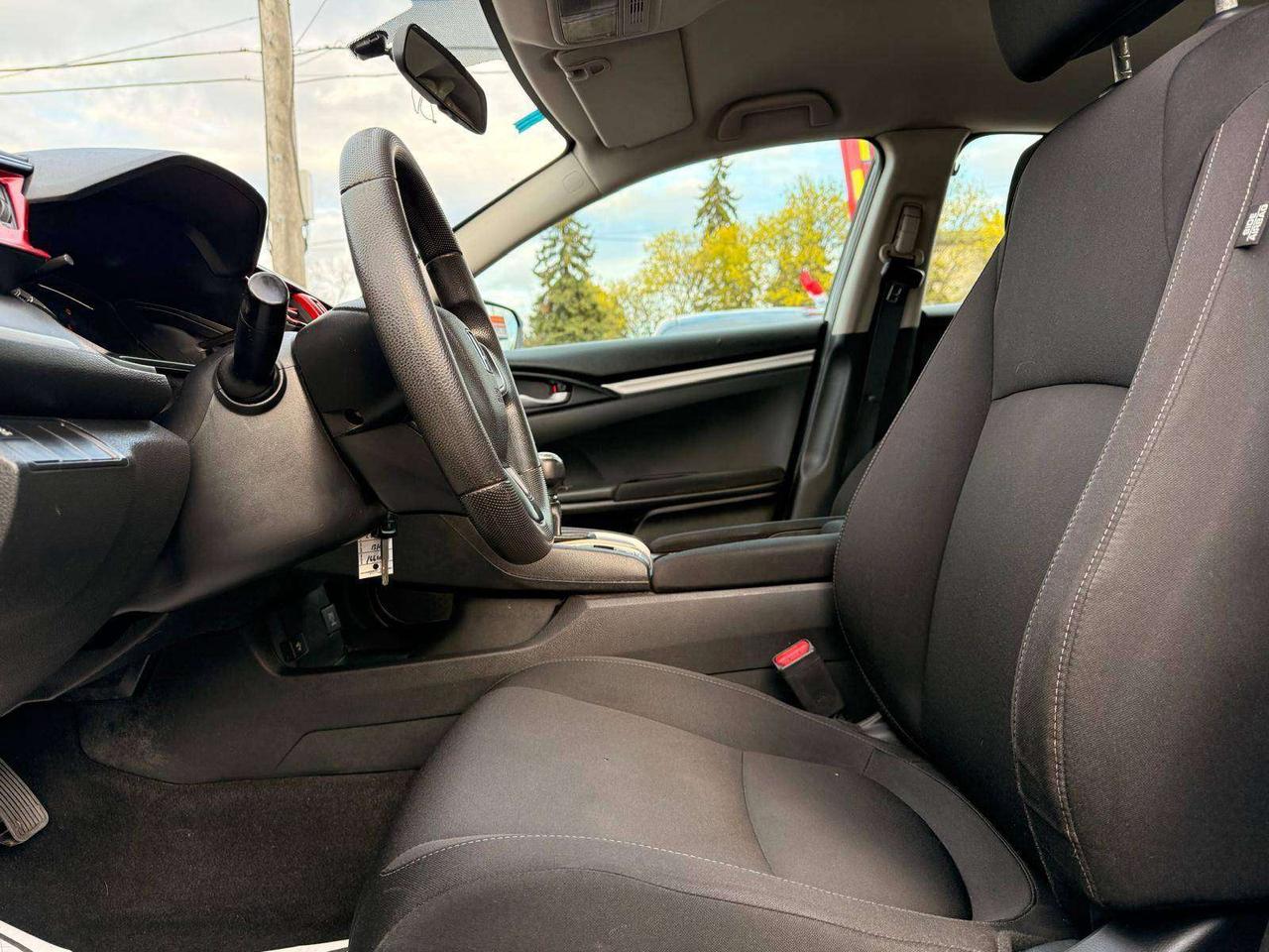 2018 Honda Civic DX MANUAL Photo