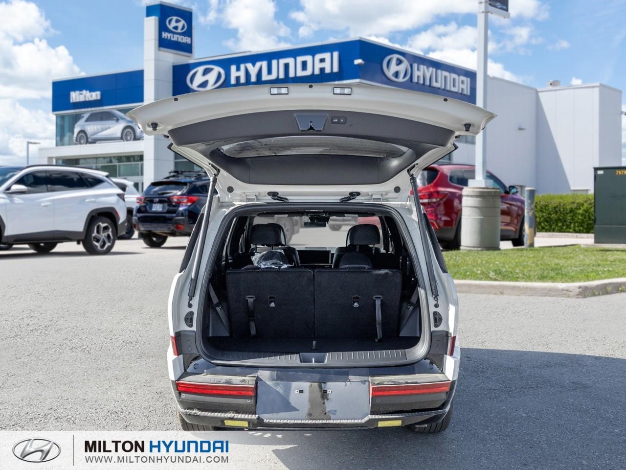 2027 Hyundai Santa Fe HEV Ultimate Calligraphy 4dr All-Wheel Drive Photo