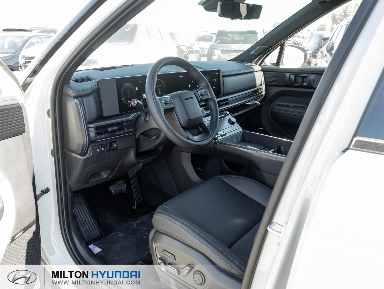 2027 Hyundai Santa Fe HEV Ultimate Calligraphy 4dr All-Wheel Drive Photo