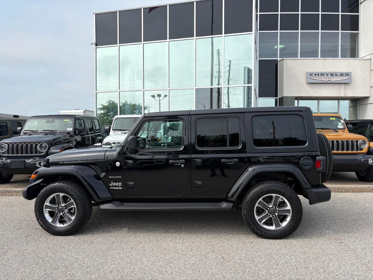 2021 Jeep WRANGLER UNLIMITED Sahara 4dr 4x4 Photo
