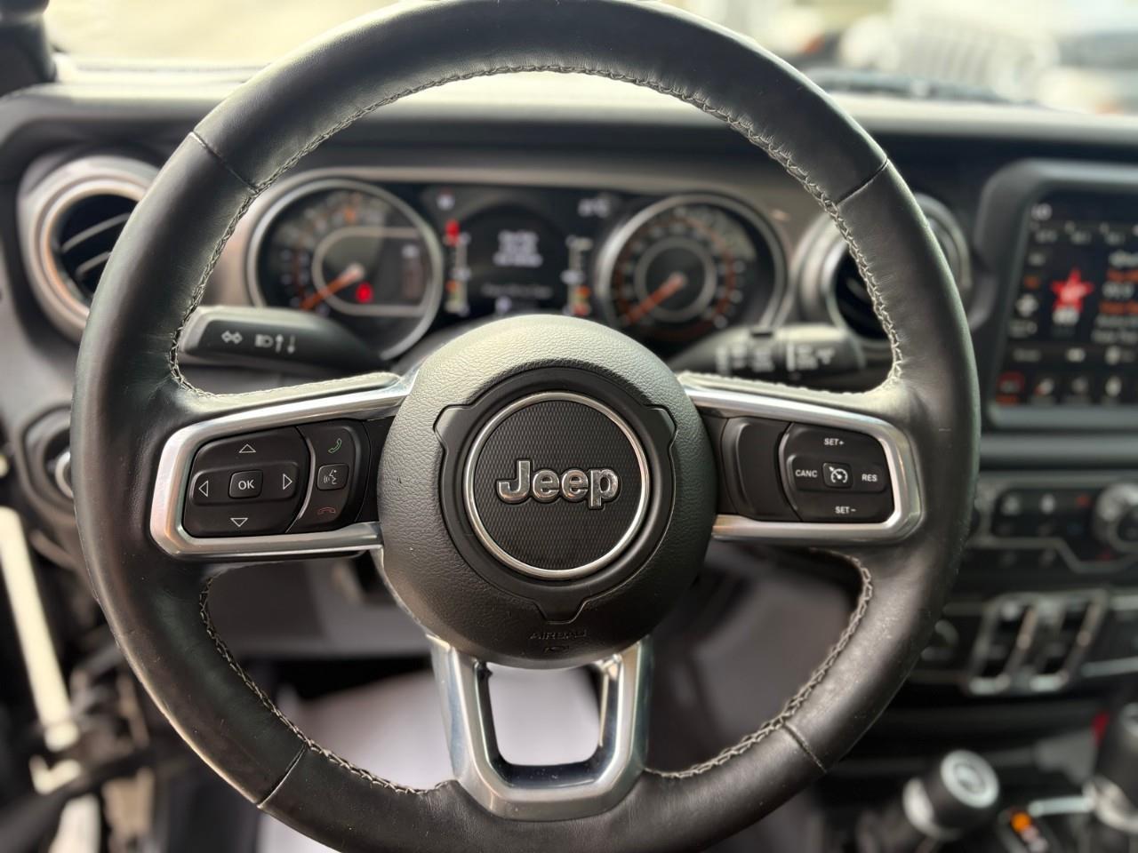 2021 Jeep WRANGLER UNLIMITED Sahara 4dr 4x4 Photo