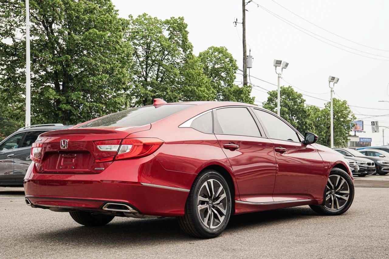 2018 Honda Accord Touring CVT Photo