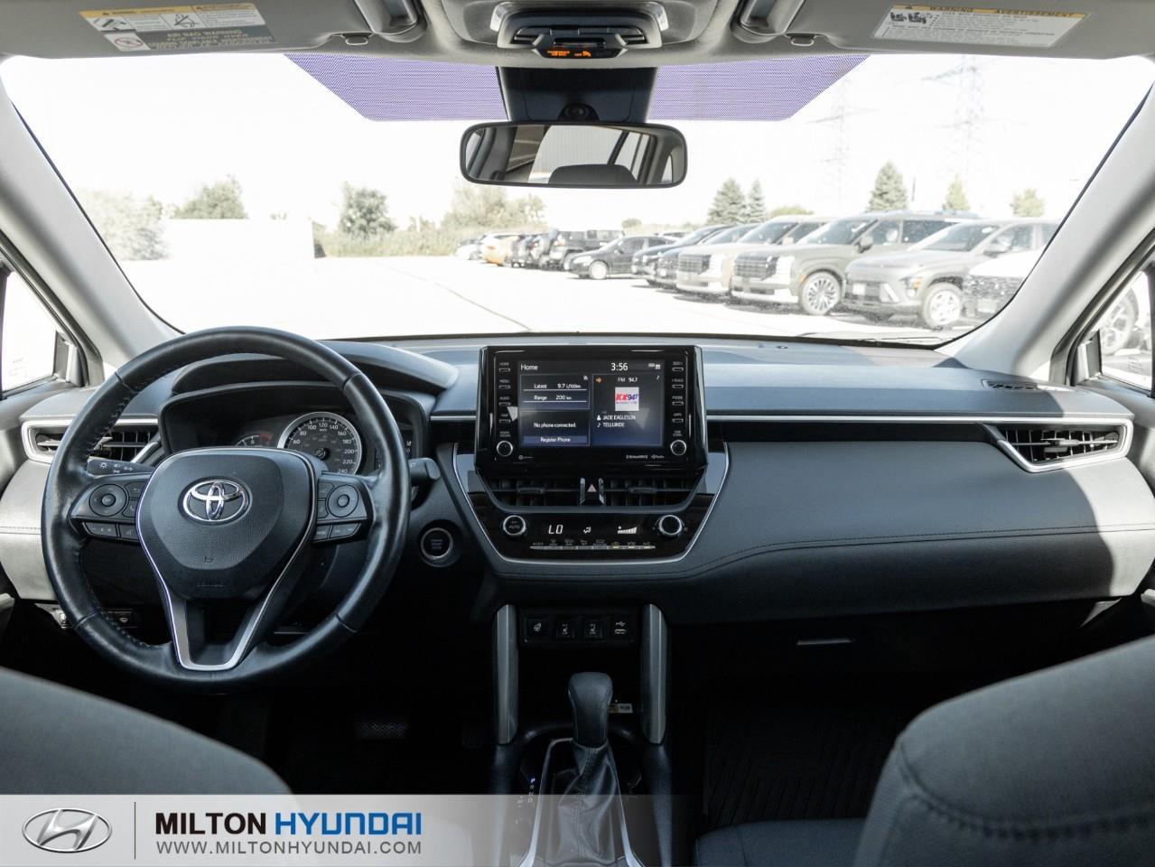 2022 Toyota Corolla Cross LE 4dr All-Wheel Drive Photo