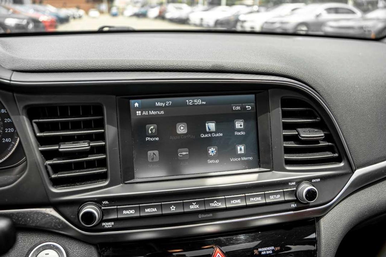 2020 Hyundai Elantra PREFERRED   CAM   SUNROOF   HEATED SEATS Photo