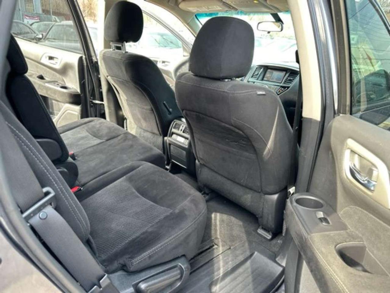 2014 Nissan Pathfinder 4WD 4dr Hybrid Photo