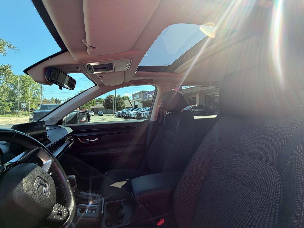 2023 Honda CR-V SPORT/SUNROOF/BACKUP CAM/CALL BELLEVILLE Photo