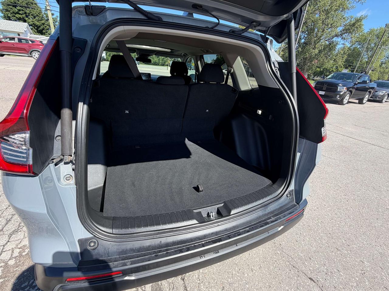2023 Honda CR-V SPORT/SUNROOF/BACKUP CAM/CALL BELLEVILLE Photo
