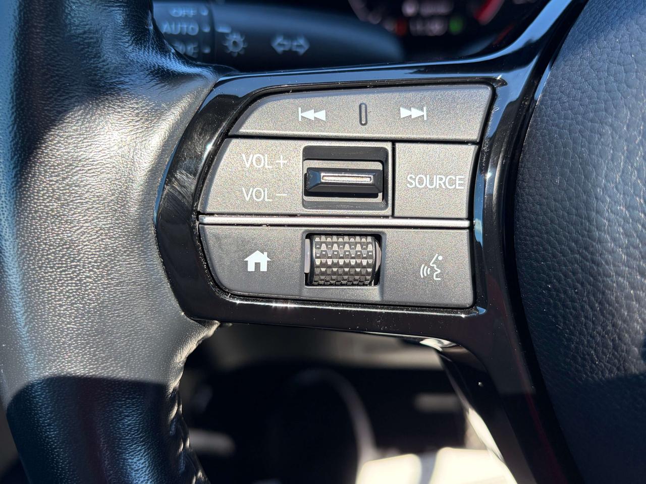 2023 Honda CR-V SPORT/SUNROOF/BACKUP CAM/CALL BELLEVILLE Photo
