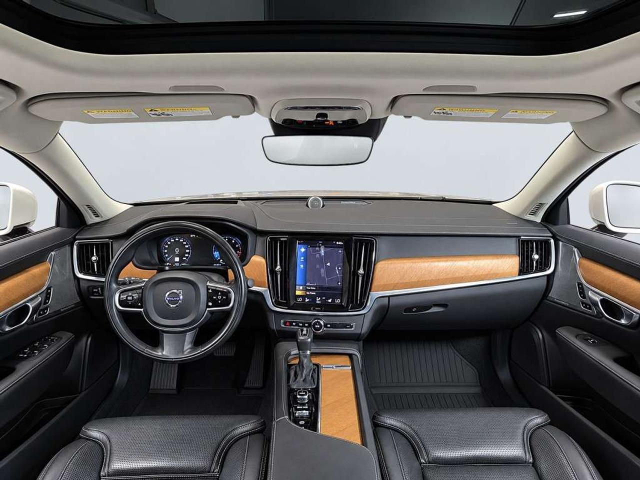 2018 Volvo S90 S90 T6 INSCRIPTION AWD / Leather / NAVI / Sunroof / 360 Cam / Loaded Photo