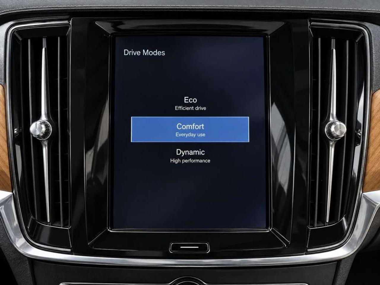 2018 Volvo S90 S90 T6 INSCRIPTION AWD / Leather / NAVI / Sunroof / 360 Cam / Loaded Photo