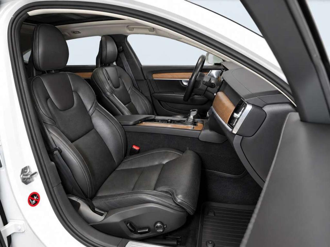 2018 Volvo S90 S90 T6 INSCRIPTION AWD / Leather / NAVI / Sunroof / 360 Cam / Loaded Photo