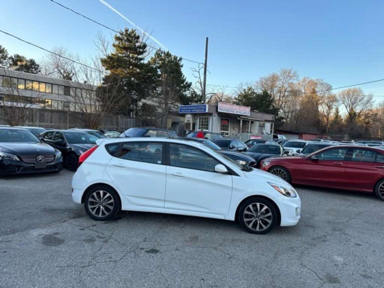2016 Hyundai Accent 5DR HB Photo
