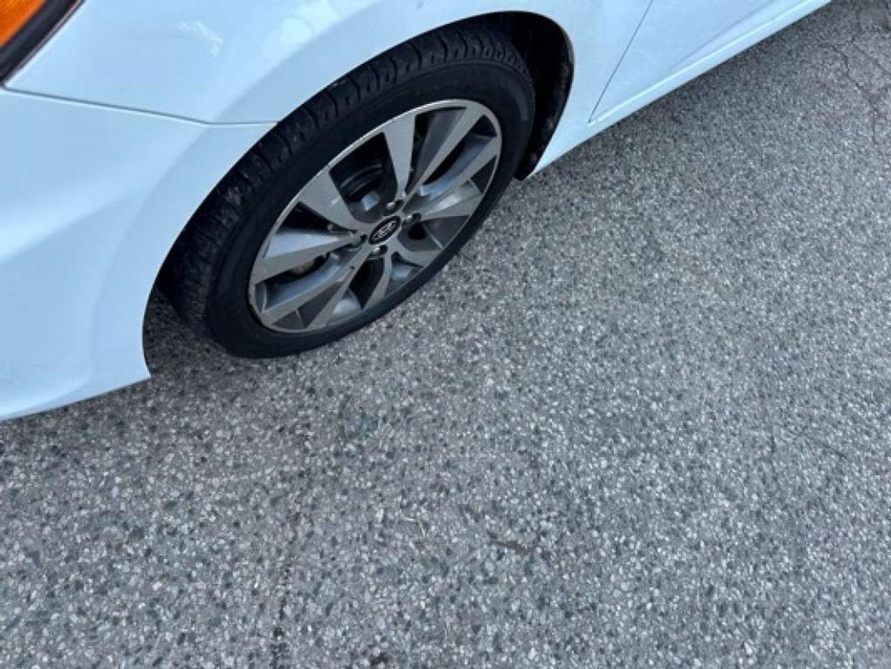 2016 Hyundai Accent 5DR HB Photo