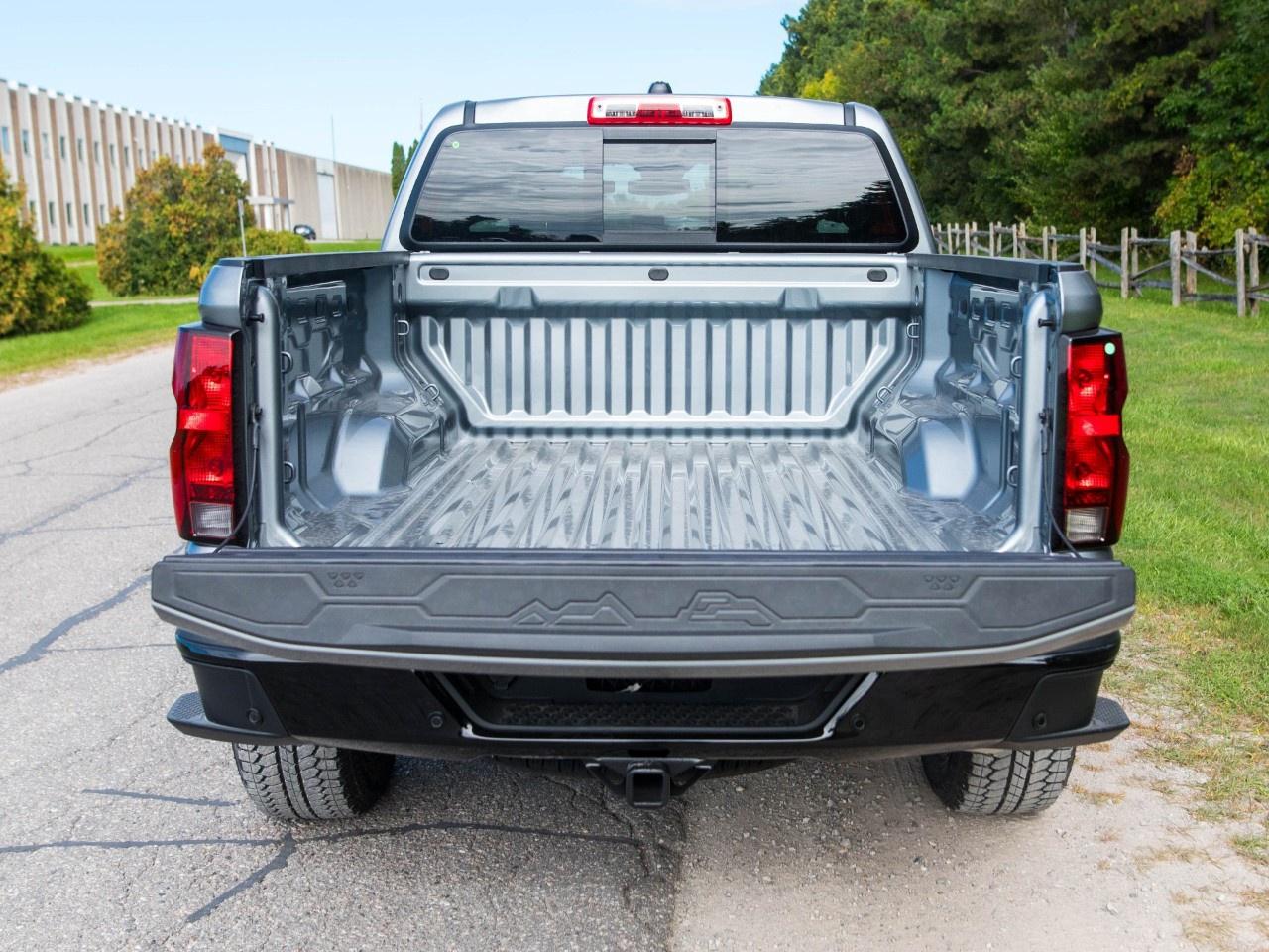 2026 Chevrolet Colorado Crew Cab Short Box 4-Wheel Drive Trail Boss Photo