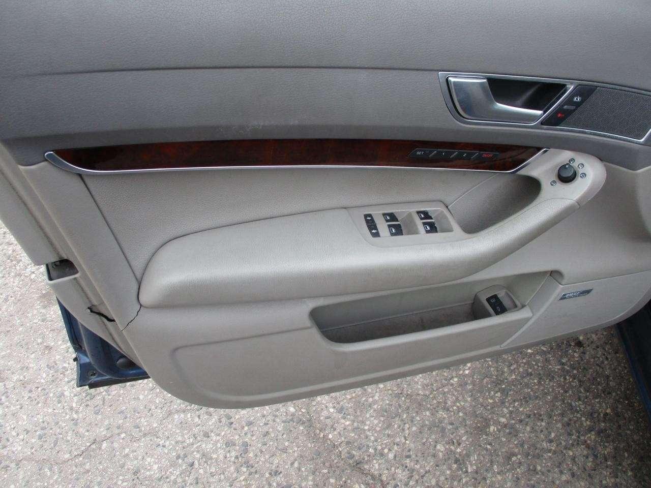 2005 Audi A6 4dr Sdn 4.2L quattro Auto Photo
