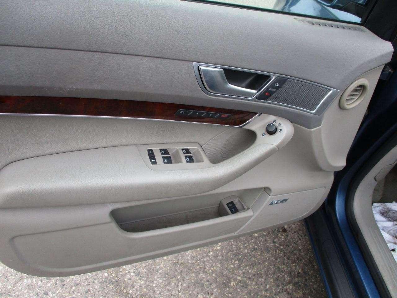 2005 Audi A6 4dr Sdn 4.2L quattro Auto Photo