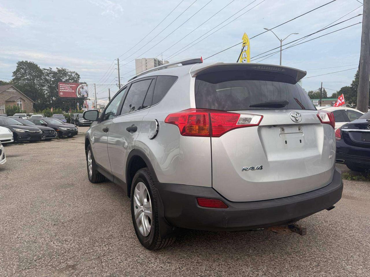 2013 Toyota RAV4 FWD 4dr LE Photo