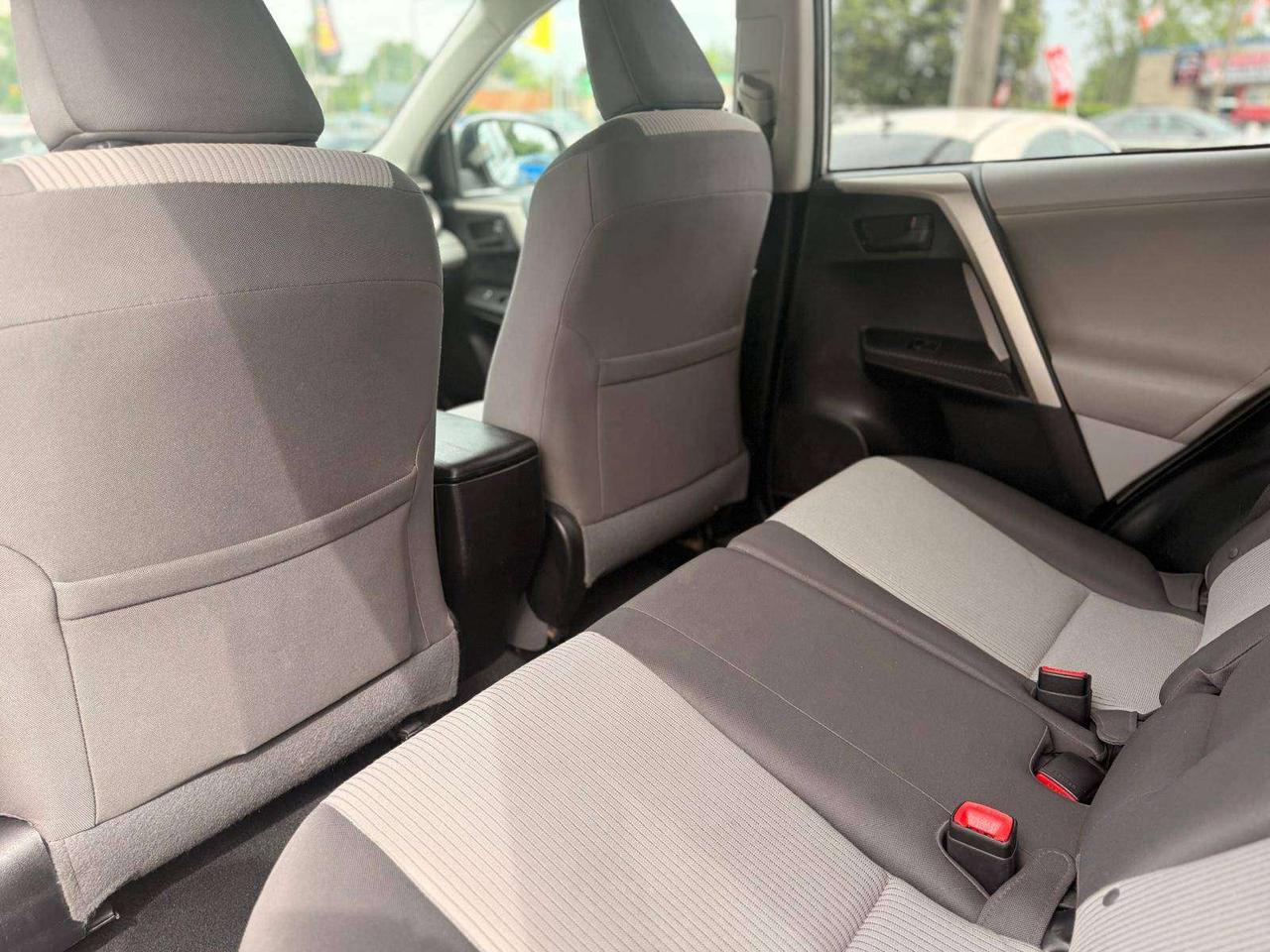 2013 Toyota RAV4 FWD 4dr LE Photo