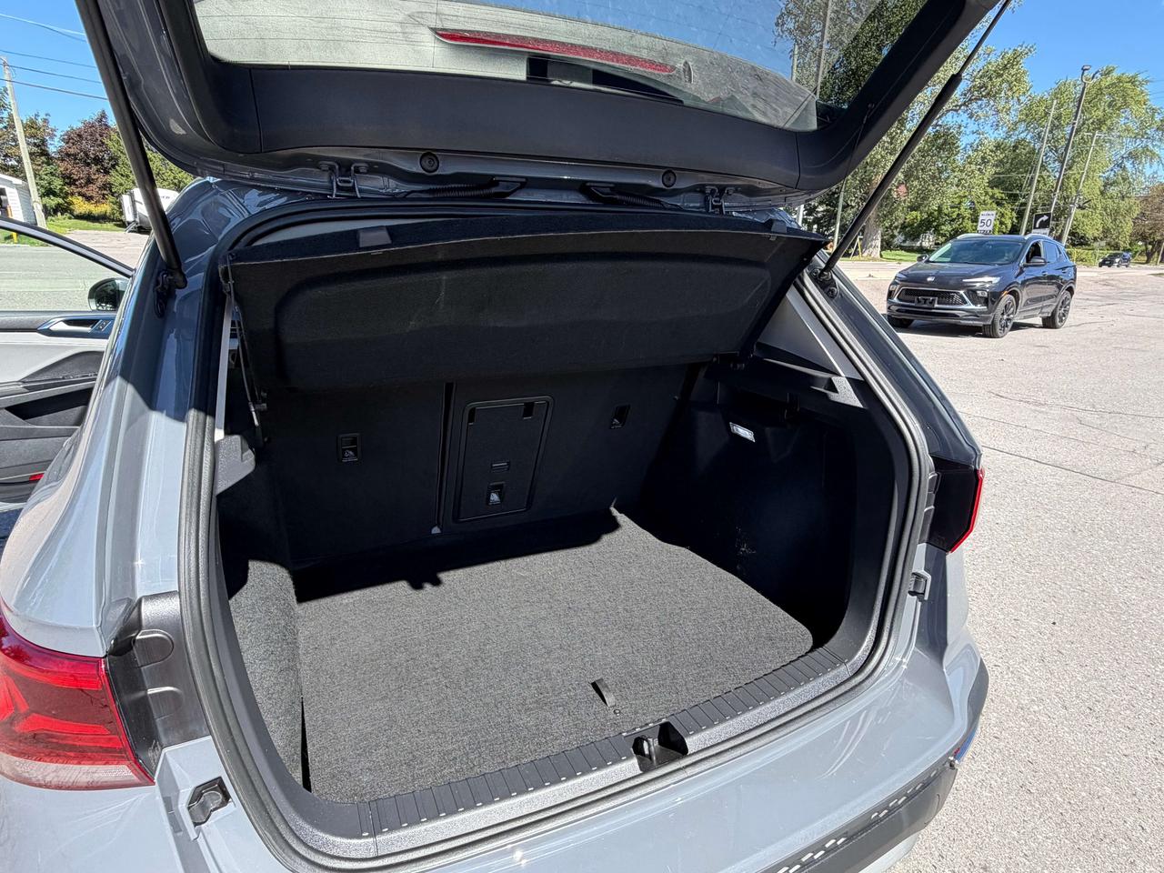 2024 Volkswagen Taos COMFORTLINE/AWD/HEATED SEATS/CALL NAPANEE Photo