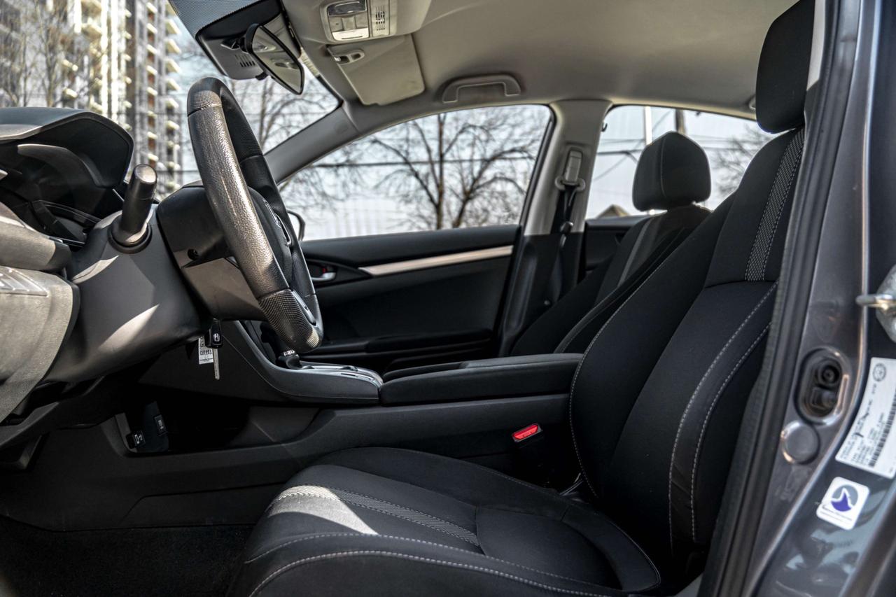 2020 Honda Civic LX CVT Photo