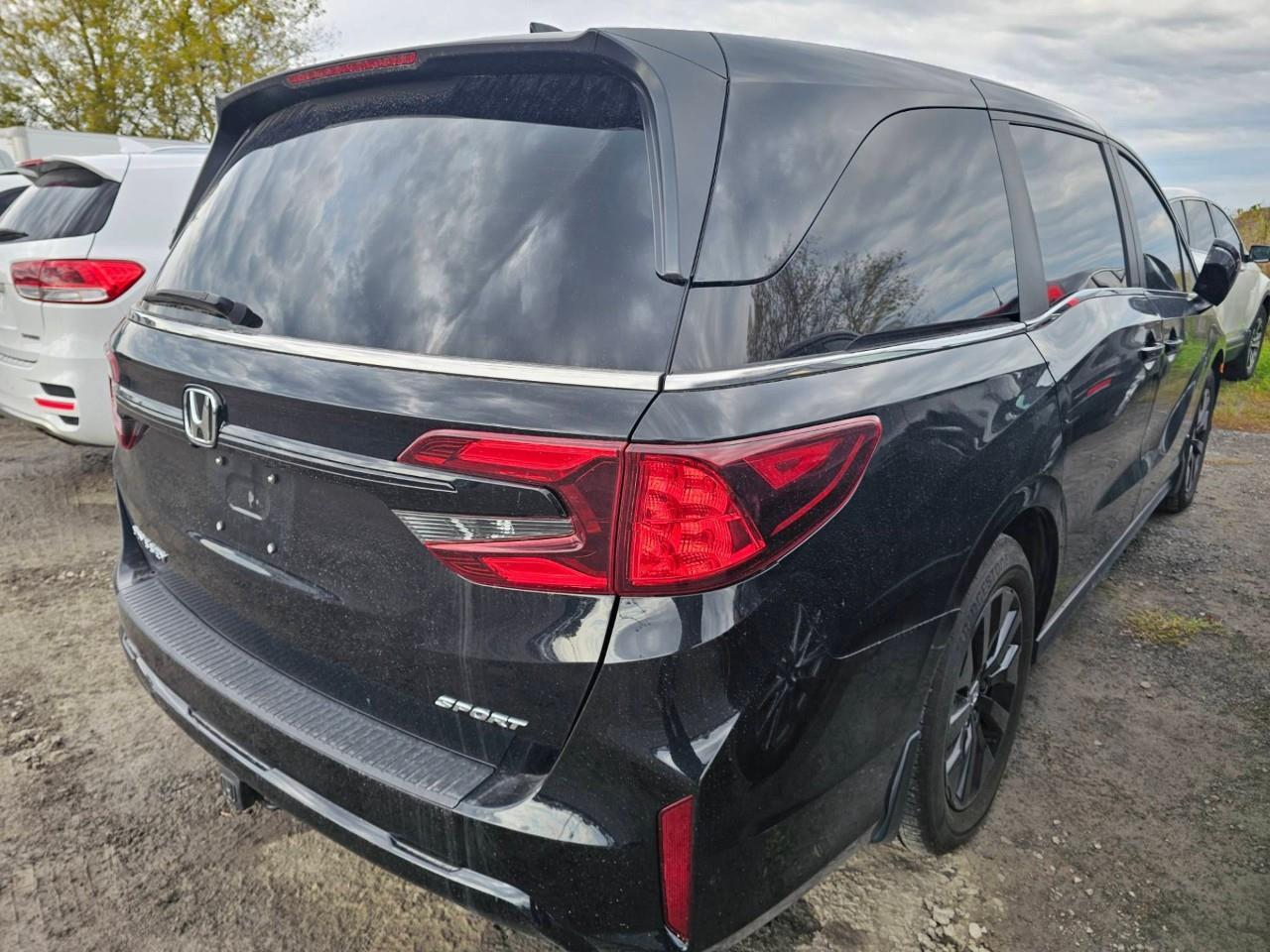 2025 Honda Odyssey Sport Passenger Van Photo