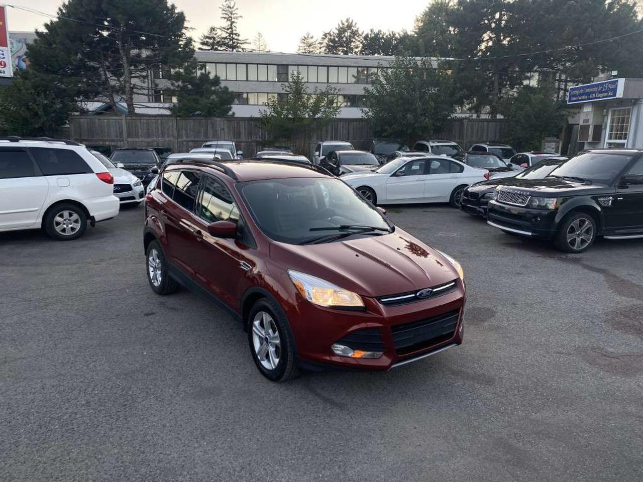 2014 Ford Escape FWD 4dr SE Photo4