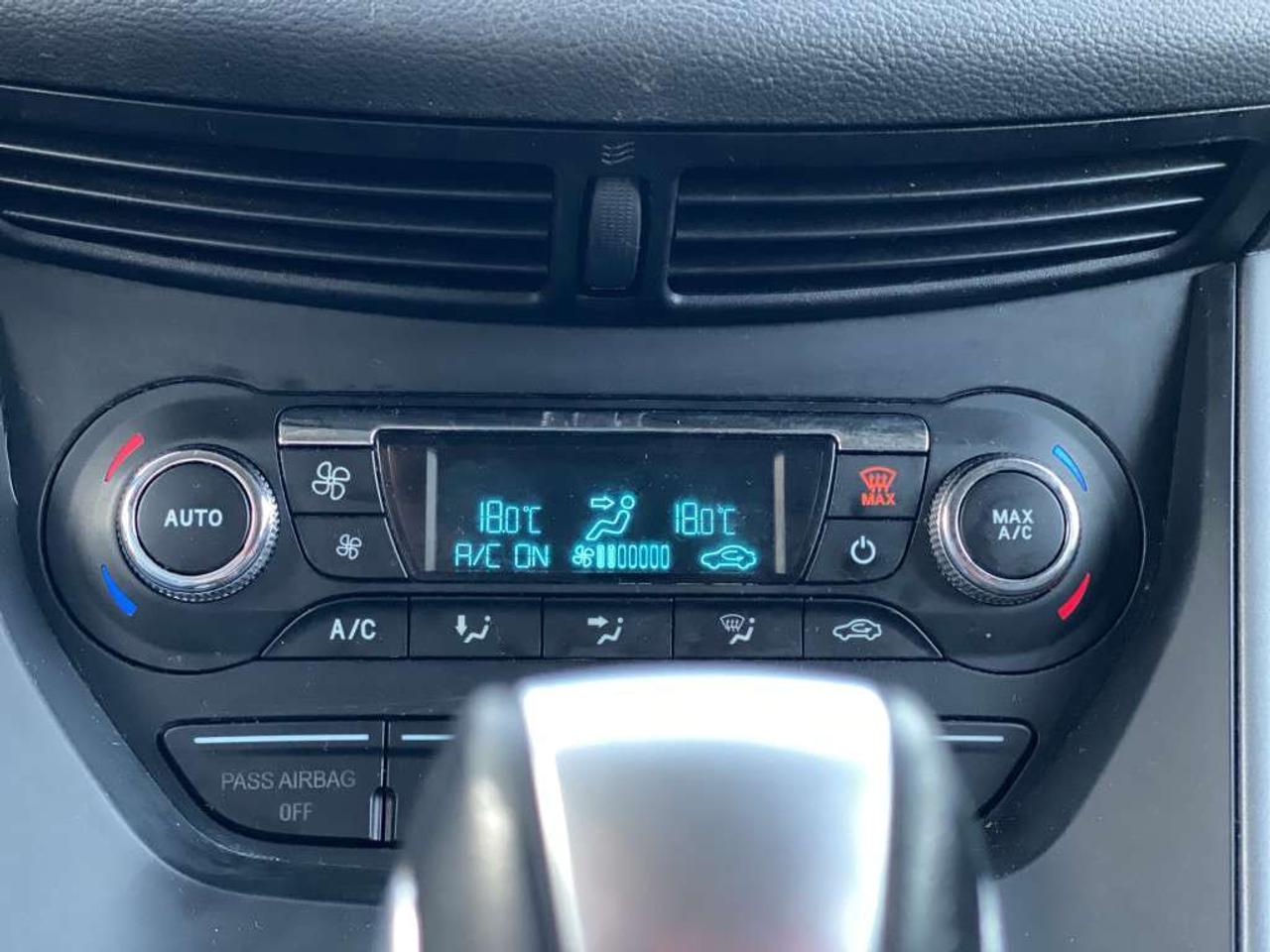 2014 Ford Escape FWD 4dr SE Photo