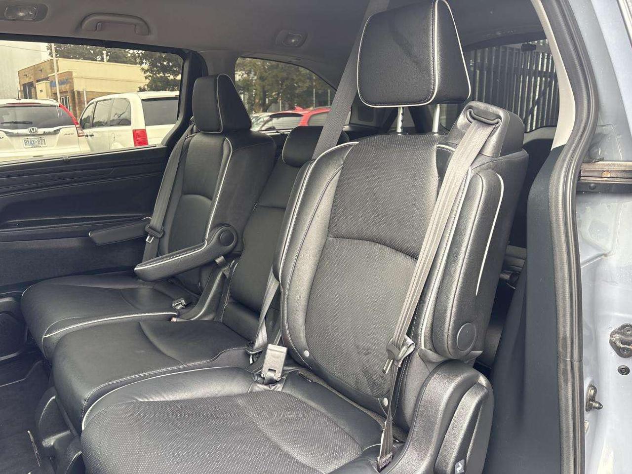 2024 Honda Odyssey Touring Photo