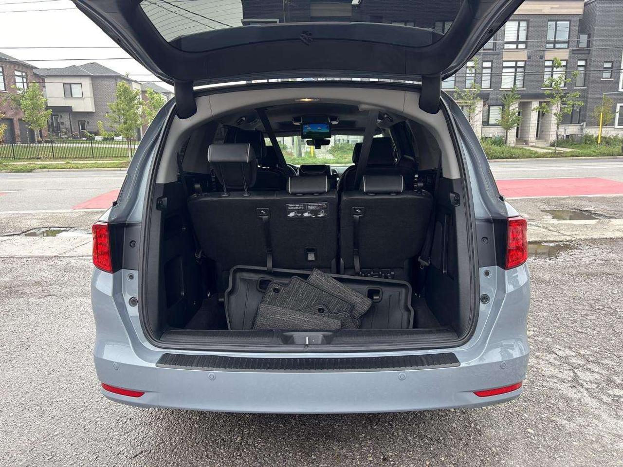 2024 Honda Odyssey Touring Photo