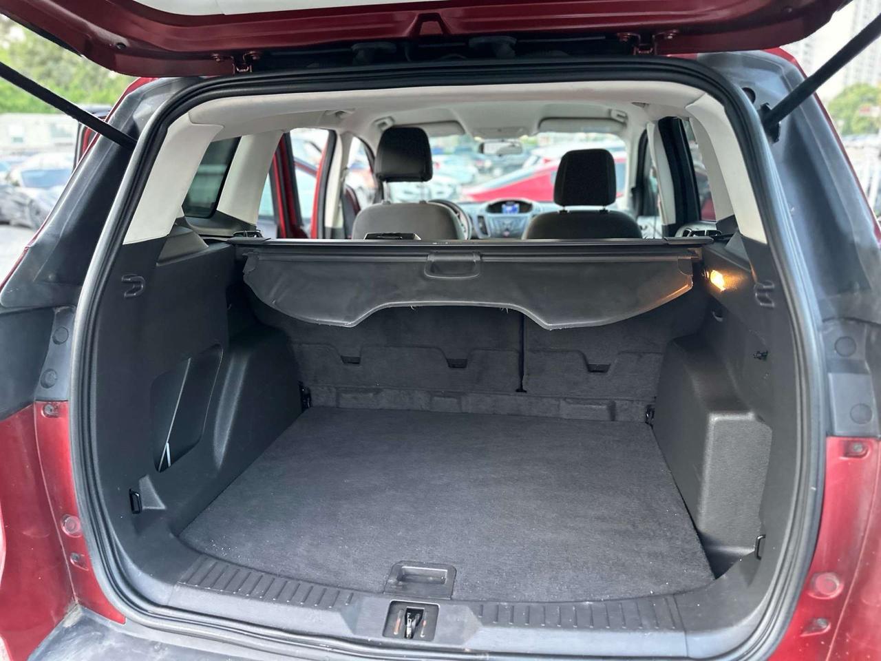 2015 Ford Escape FWD 4dr SE Photo