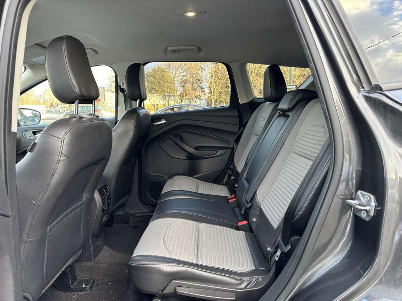 2018 Ford Escape SE FWD,Leather !! Photo