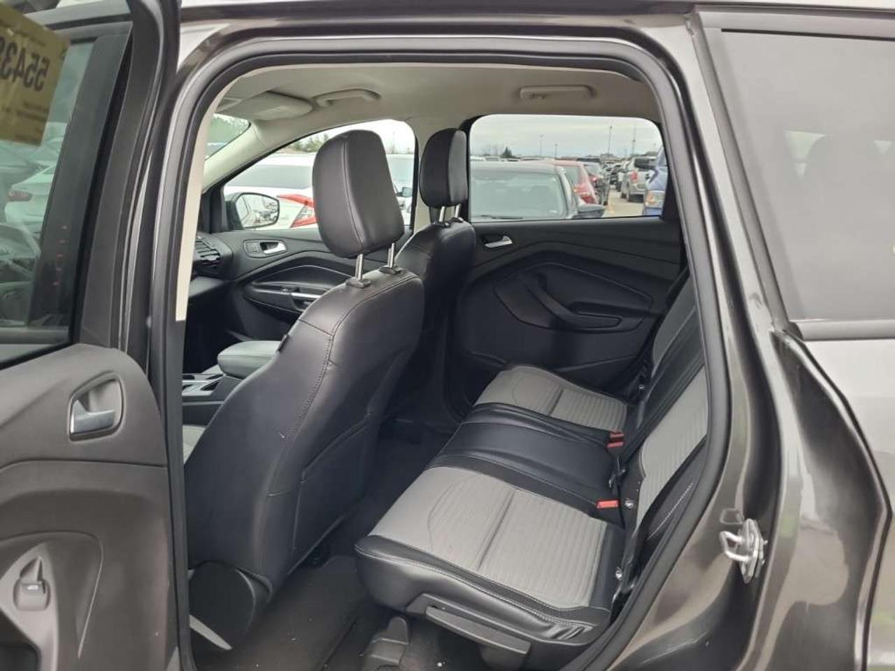 2018 Ford Escape SE FWD,Leather !! Photo