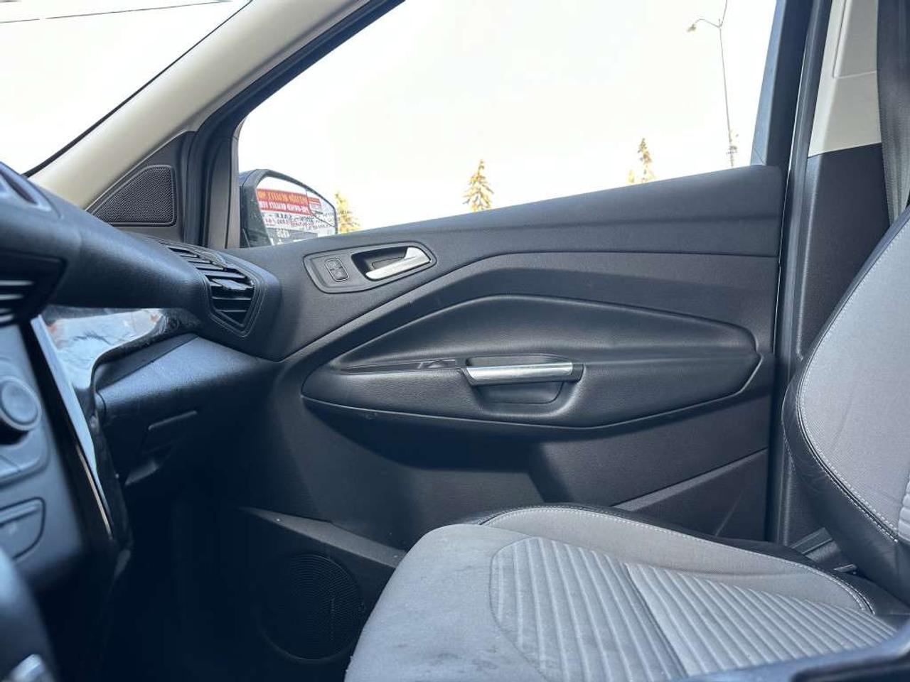 2018 Ford Escape SE FWD,Leather !! Photo