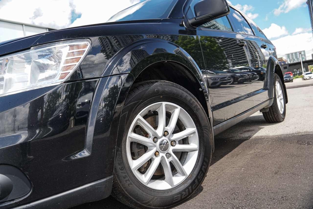 2017 Dodge Journey AWD 4DR SXT Photo