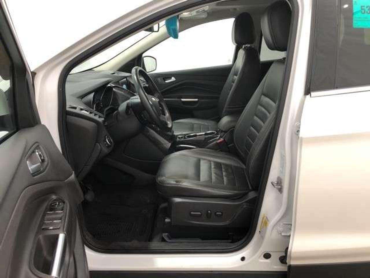 2016 Ford Escape 4WD 4DR TITANIUM Photo3