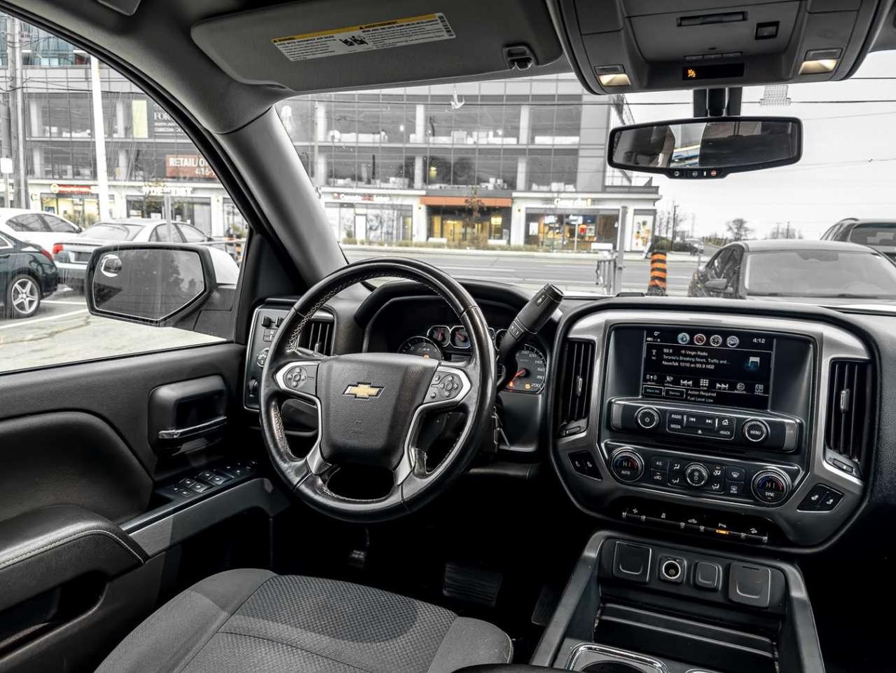 2018 Chevrolet Silverado 1500 4WD Crew Cab 143.5 LT w/1LT Photo