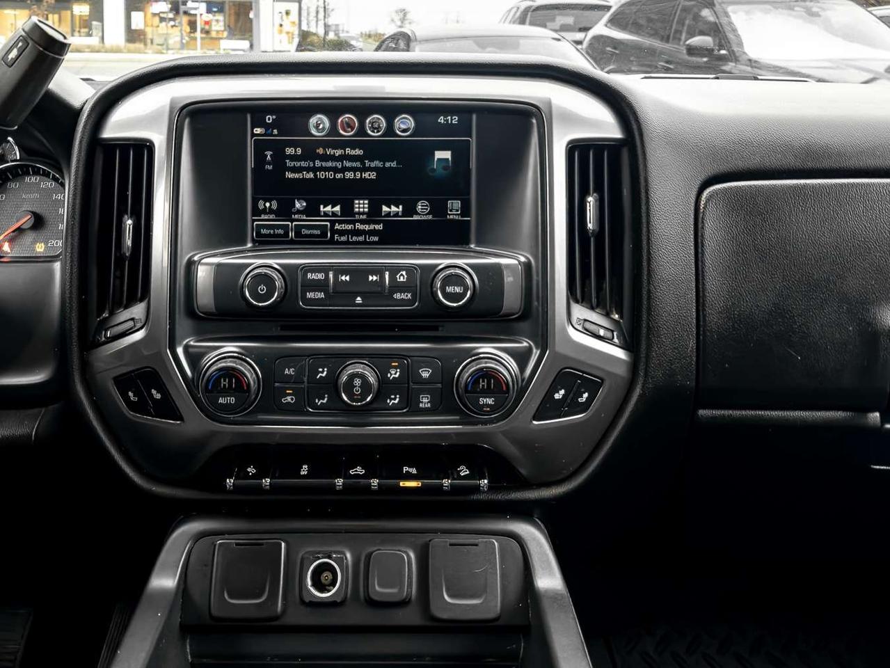 2018 Chevrolet Silverado 1500 4WD Crew Cab 143.5 LT w/1LT Photo