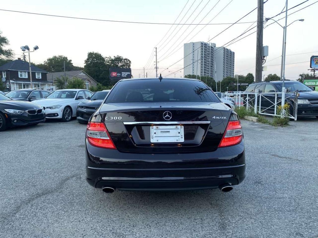 2011 Mercedes-Benz C-Class 4dr Sdn 3.0L 4MATIC Photo
