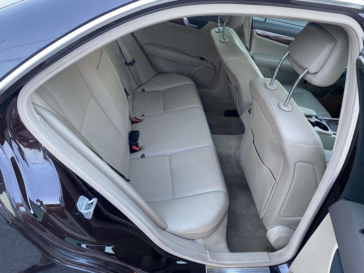 2011 Mercedes-Benz C-Class 4dr Sdn 3.0L 4MATIC Photo